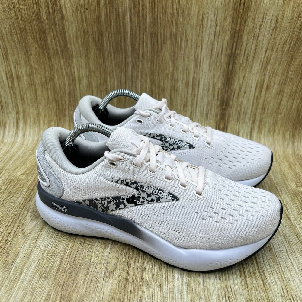 Brooks Ghost 16 Women's Size 7 White Grey Camo Running Shoes 1204071B147